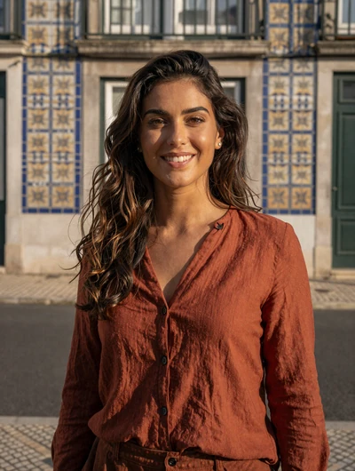 Mariana, 27, Lisbon, Portugal - European woman seeking meaningful connection